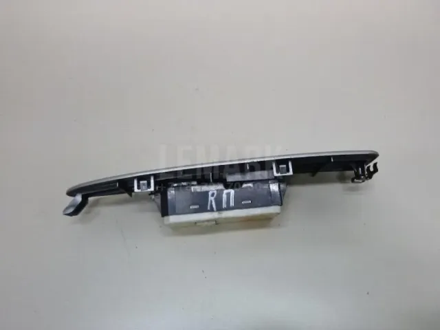 Кнопка стеклоподъемника для  BMW X3 G01/F97 2017-2024