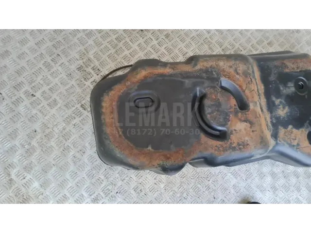 Бак топливный
