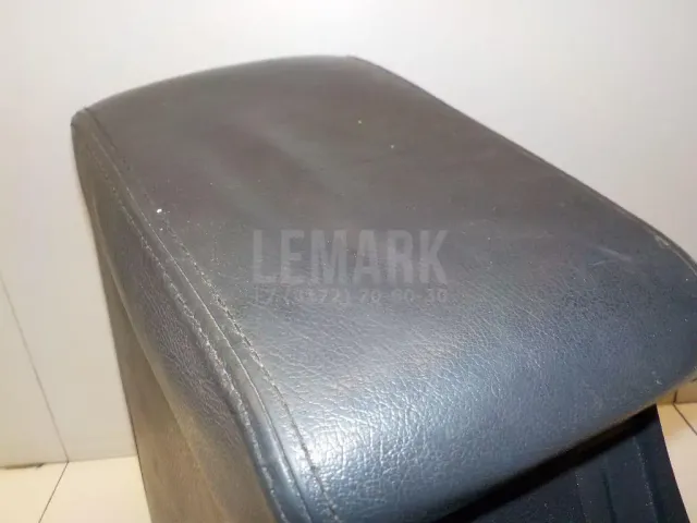 Подлокотник для  BMW 3-serie E92/E93 2006-2012