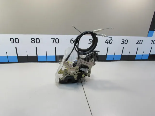 Замок двери задней левой для  Ford KA 1996-2008
