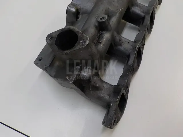 Коллектор впускной для  CASE SV300 2012