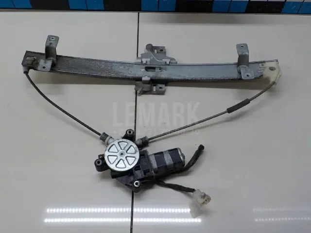Стеклоподъемник электр. передний левый для  BMW X1 F48 2014-2022