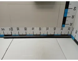 Накладка стекла переднего правого