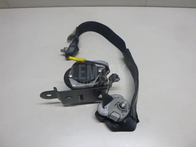 Ремень безопасности с пиропатроном для  GM Pontiac Vibe 2002-2007