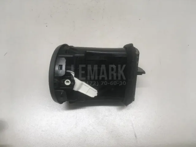 Дефлектор воздушный для  BMW X3 E83 2004-2010