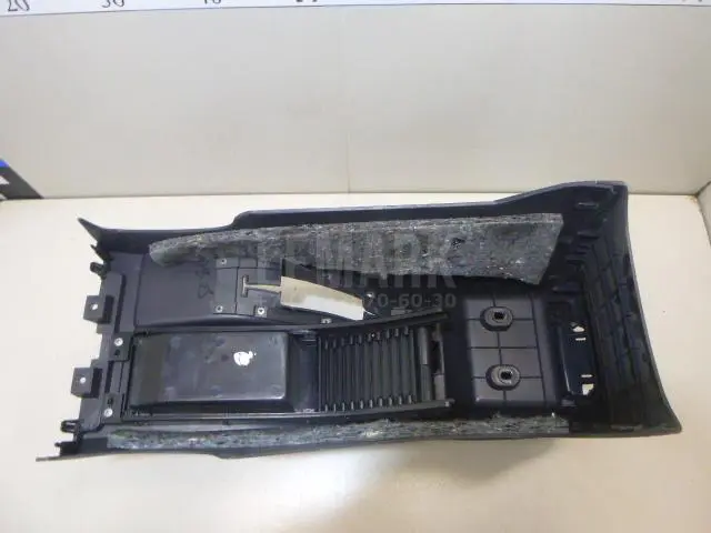 Подлокотник для  BMW 6-serie E64 2004-2009