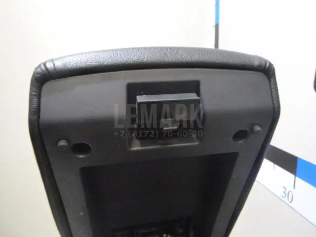 Подлокотник для  BMW 6-serie E64 2004-2009