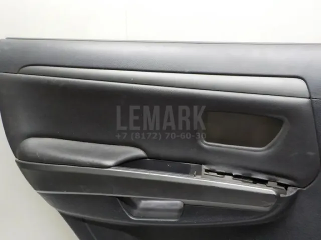 Обшивка двери задней левой для  BMW Z8 E52 2000-2003