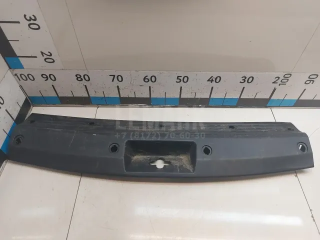Накладка (кузов внутри) для  Ford Escape EUR 2007-2009
