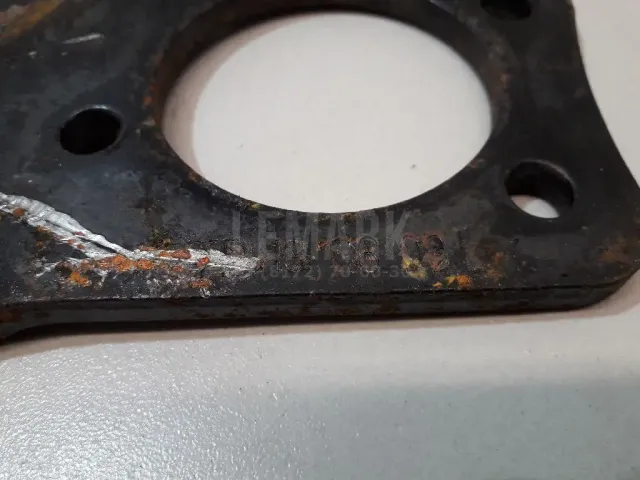 Кронштейн (п.з.к.) для  Ford Fusion 2002-2012