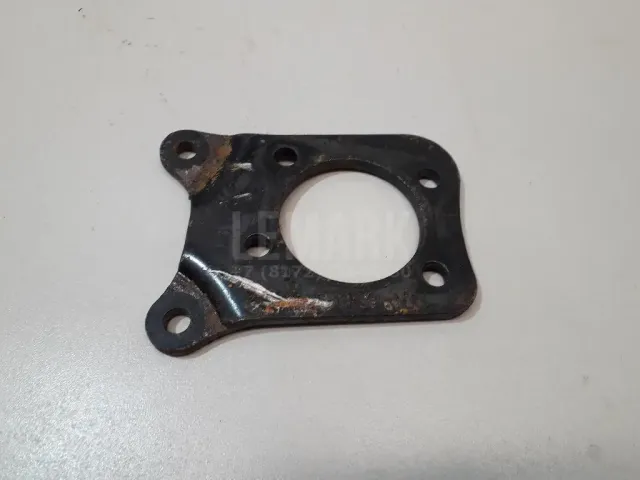 Кронштейн (п.з.к.) для  Ford Fusion 2002-2012