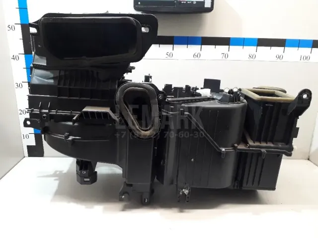 Корпус отопителя для  Ford America F150 2008-2014
