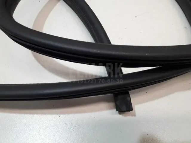 Уплотнитель (внутри) для  Daewoo Nubira 2003-2007