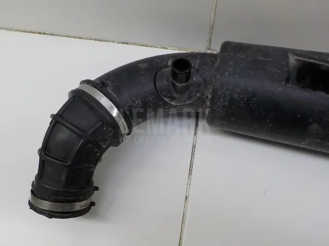 Резонатор воздушного фильтра