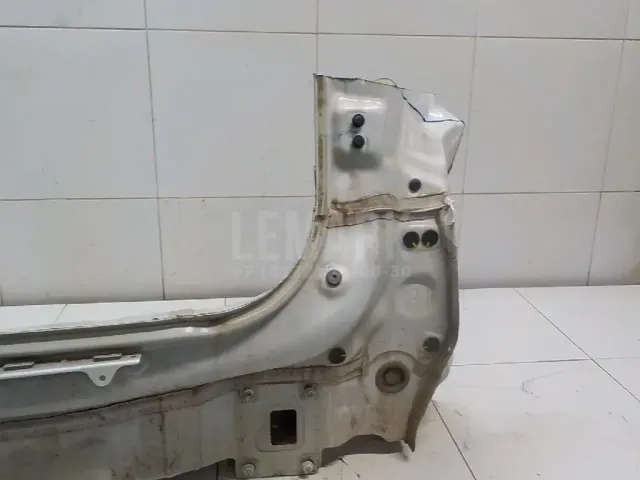 Панель задняя