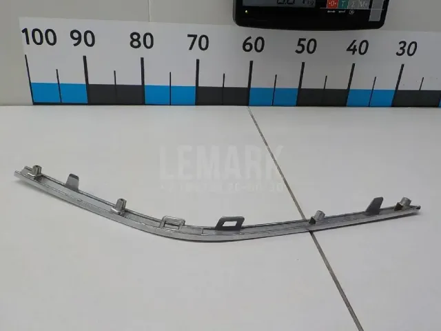 Накладка на решетку левая для  Geely Coolray (SX11) 2018