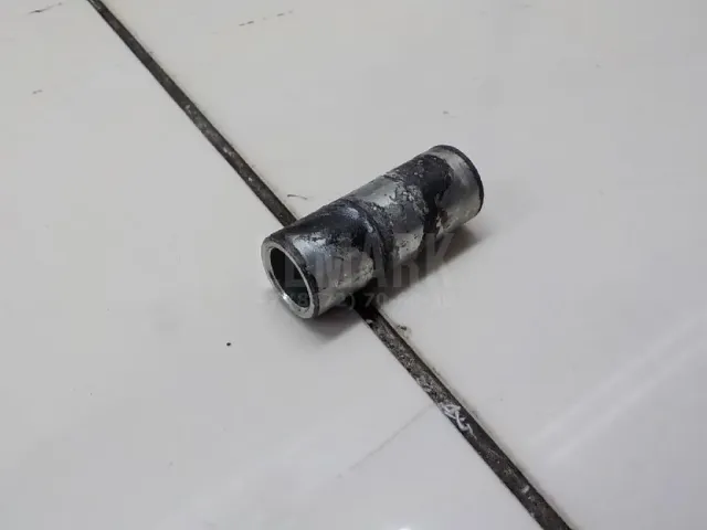 Втулка заднего амортизатора