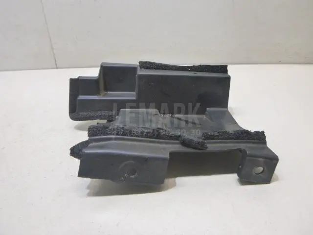 Воздуховод радиатора верхний для  BMW X6 F16/F86 2014-2020