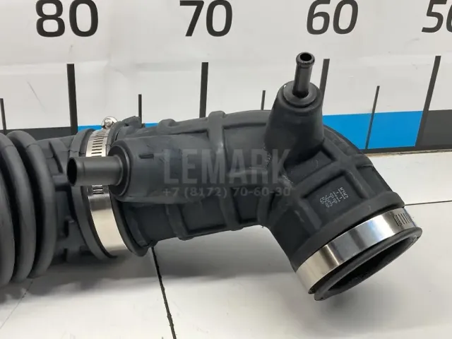 Патрубок воздушного фильтра для  FAW Besturn B50 2009-2016