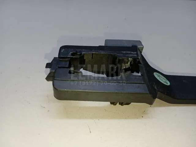 Кронштейн ручки для  Ford Focus II 2008-2011