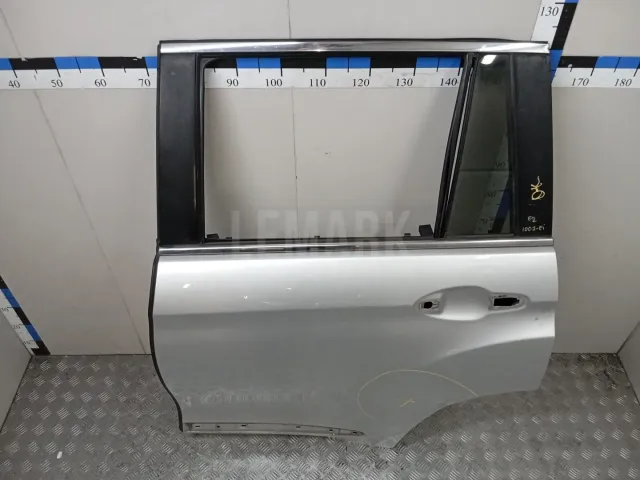 Дверь задняя левая для  Chevrolet Lumina APV/Trans Sport 1996-2005