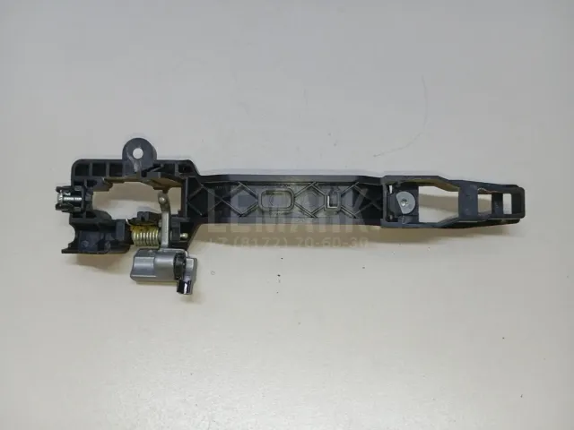 Кронштейн ручки для  Daewoo Rezzo 2000-2011