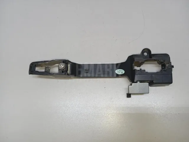 Кронштейн ручки для  Daewoo Rezzo 2000-2011