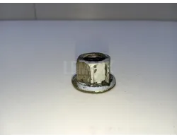 Гайка болта развала