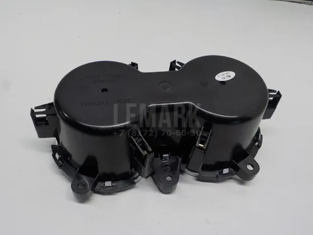 Подстаканник для  BMW X1 F48 2014-2022