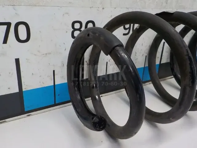 Пружина задняя для  Daihatsu Charade 0-1993
