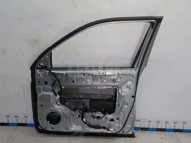 Дверь передняя правая для  Dongfeng S30 2014-2017