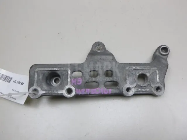 Кронштейн топливного фильтра для  BMW X5 F15/F85 2013-2018