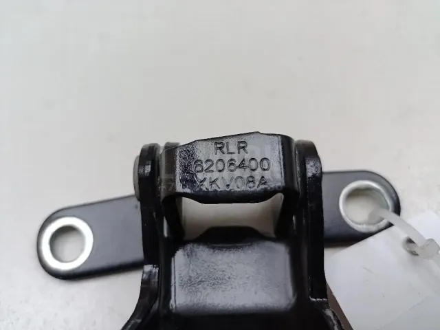 Петля двери задней правой нижняя для  Dongfeng 580 2017