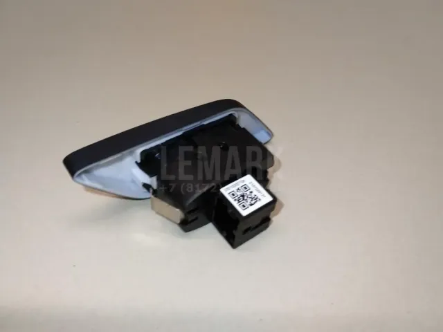 Кнопка центрального замка для  BMW 5-serie G30/G31/F90 2017-2023
