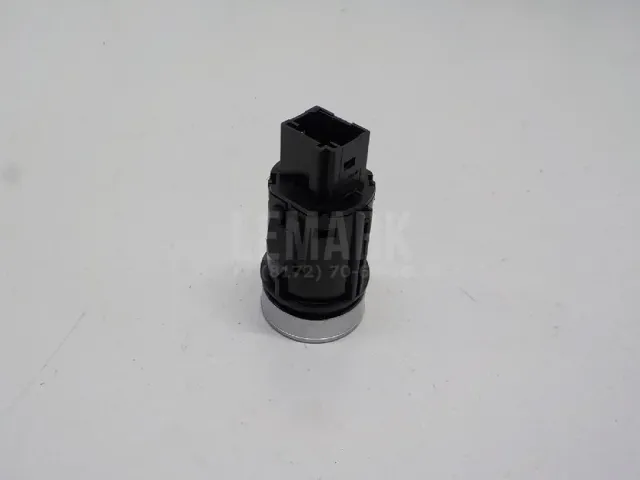 Кнопка запуска двигателя для  CASE SV300 2012