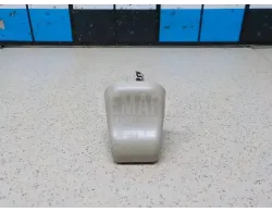 Крючок солнцезащитного козырька