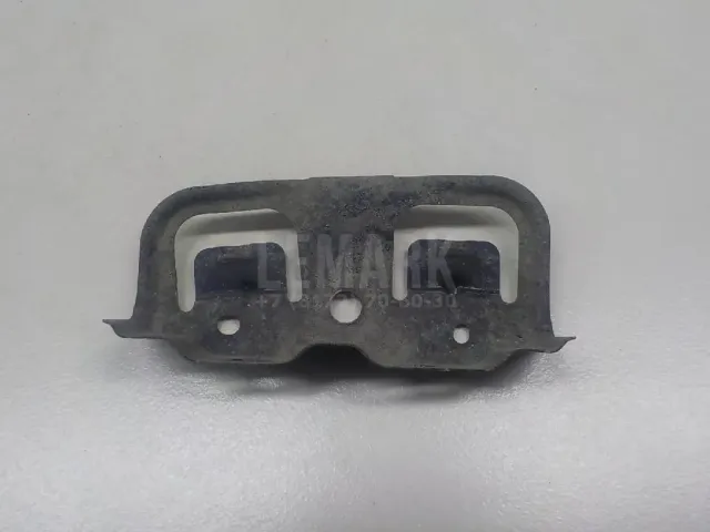 Кронштейн заднего бампера левый для  Ford Fiesta 2001-2008