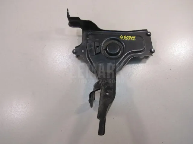 Кронштейн блока управления двигателем для  Chevrolet Tahoe II 2000-2006