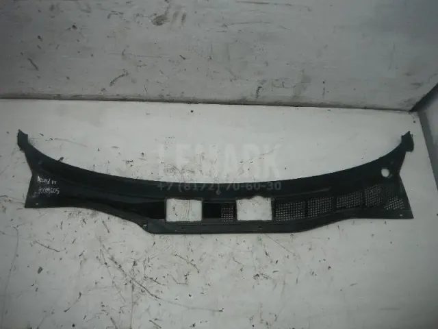 Решетка стеклооч. (планка под лобовое стекло) для  Ford Fiesta 2001-2008