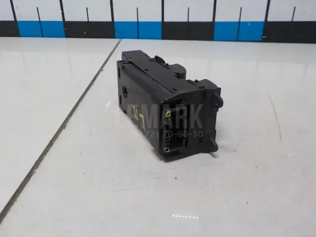 Блок управления стеклоподъемниками для  Audi A4 [B6] 2000-2004