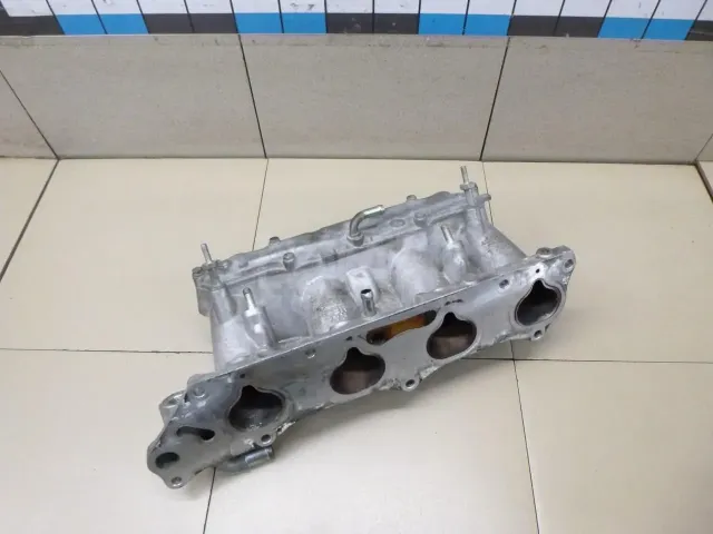 Коллектор впускной для  Ford Maverick 2001-2007