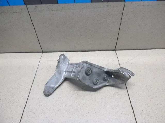 Кронштейн (сопут. товар)