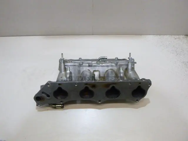 Коллектор впускной для  Ford Kuga 2008-2012