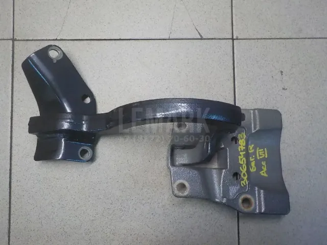 Петля двери багажника для  BMW X5 E53 2000-2007