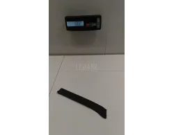 Уплотнитель капота
