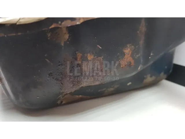 Поддон масляный двигателя