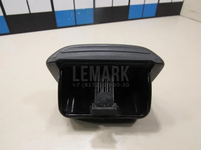 Пепельница задняя (в консоль) для  BMW 7-serie G11/G12 2015-2022