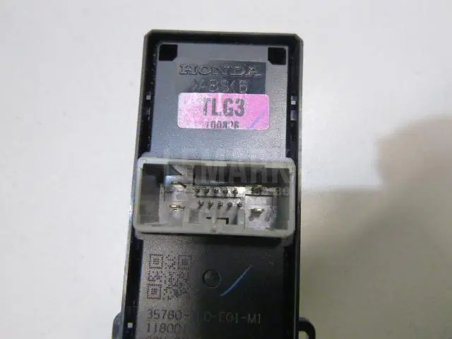 Кнопка стеклоподъемника для  Ford Escape EUR 2007-2009