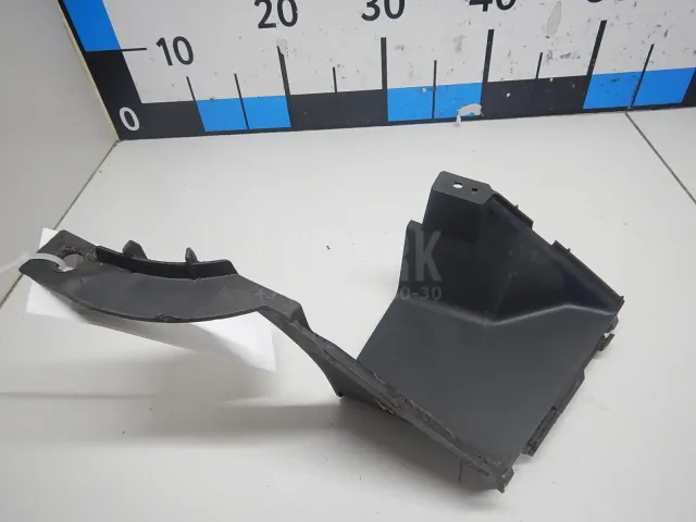 Воздухозаборник (внутри) для  Audi Allroad quattro 2000-2005